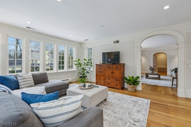 55 OXBOW LANE, Summit City, NJ 07901