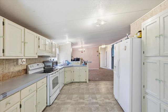 658 CR 5012, Leonard, TX 75452