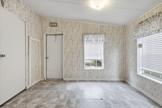 658 CR 5012, Leonard, TX 75452