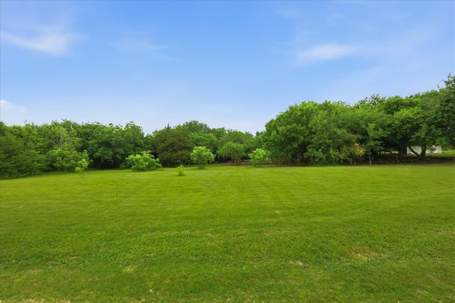 658 CR 5012, Leonard, TX 75452