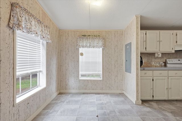 658 CR 5012, Leonard, TX 75452