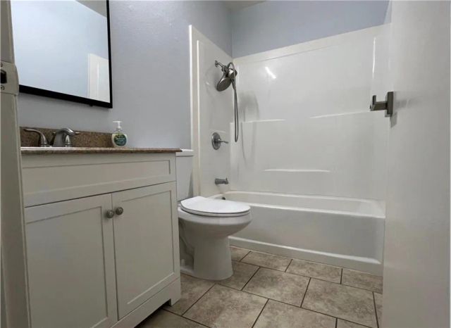 122 Fulton Way, Upland, CA 91786