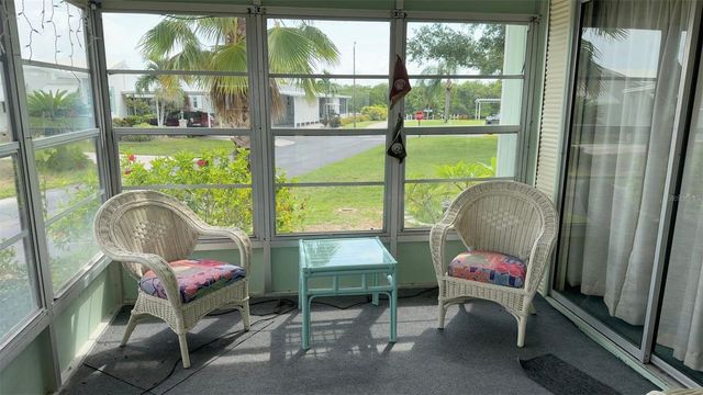 684 MOUNT LANCASTER AVENUE NE 644, St Petersburg, FL 33702
