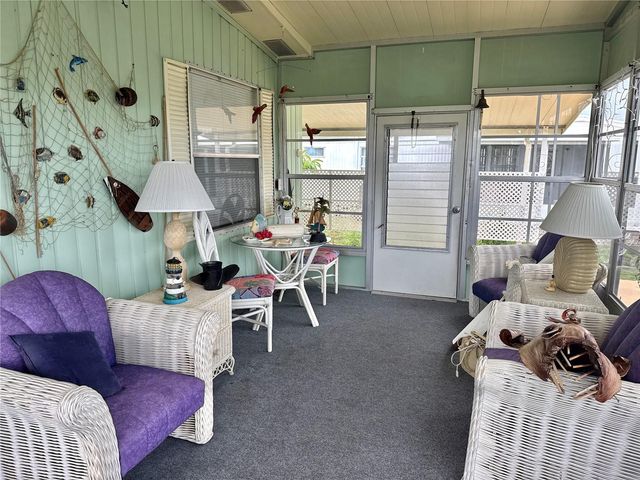 684 MOUNT LANCASTER AVENUE NE 644, St Petersburg, FL 33702
