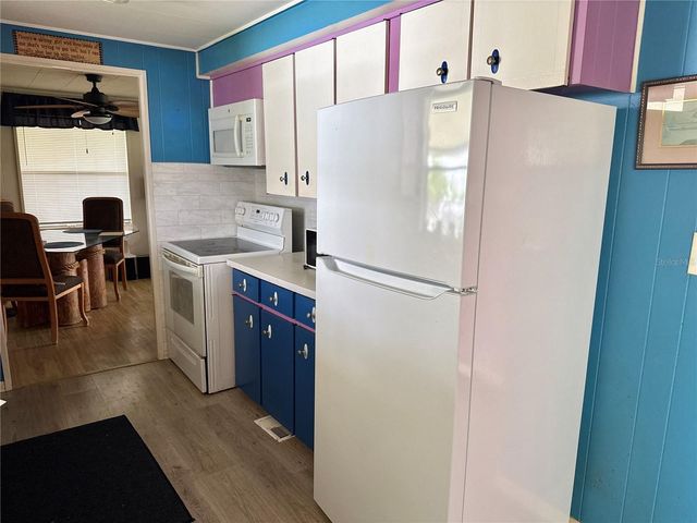 684 MOUNT LANCASTER AVENUE NE 644, St Petersburg, FL 33702