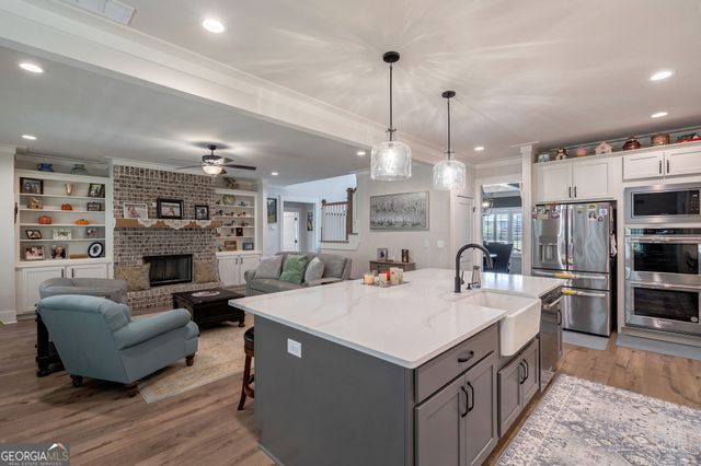 2100 Stonegate Way, Monroe, GA 30656