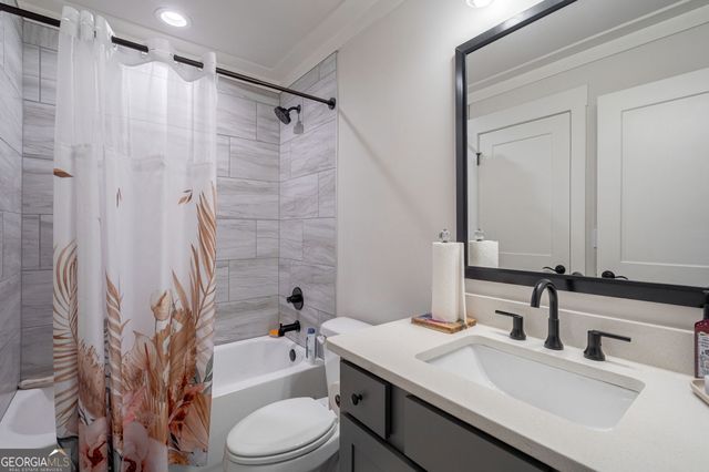 2100 Stonegate Way, Monroe, GA 30656