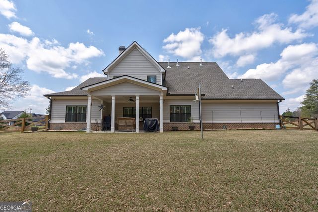 2100 Stonegate Way, Monroe, GA 30656