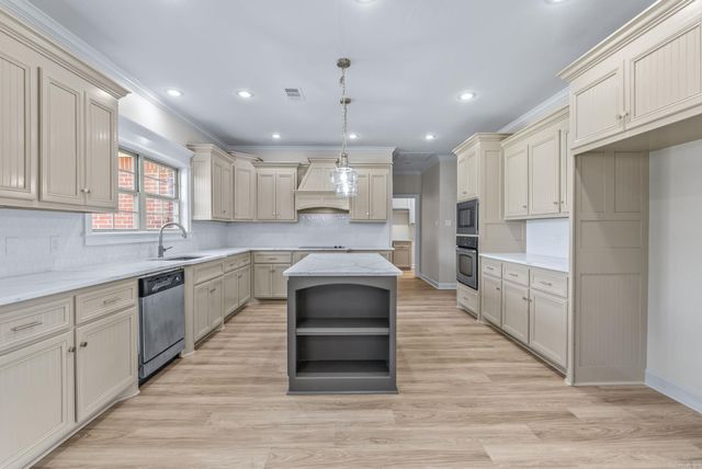 62 Colt Loop, Greenbrier, AR 72058
