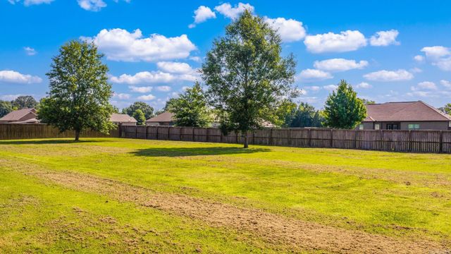 62 Colt Loop, Greenbrier, AR 72058