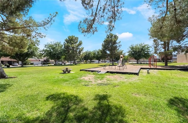 3483 Victory Avenue, Las Vegas, NV 89121