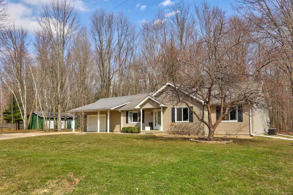 8191 Elms Road, Taymouth Twp, MI 48415