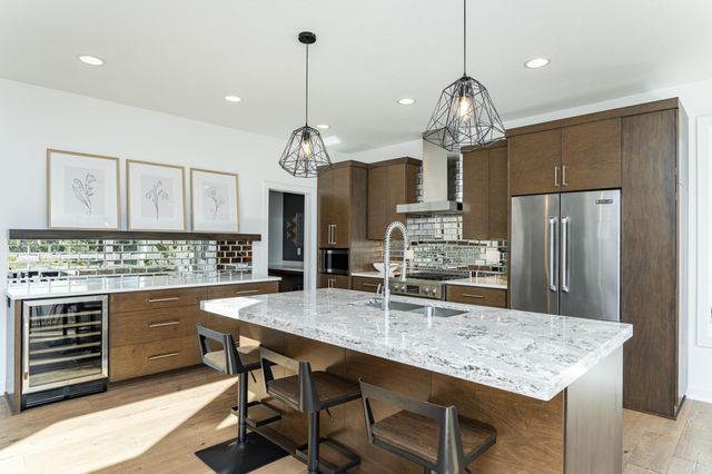 4080 Ironton Lane SW, Rochester, MN 55902