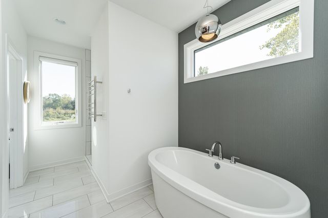 4080 Ironton Lane SW, Rochester, MN 55902