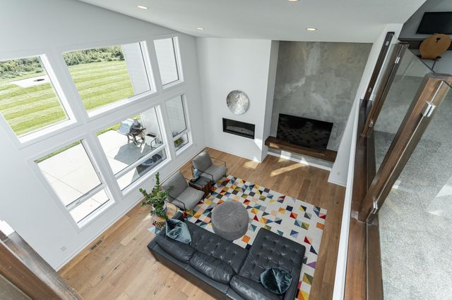 4080 Ironton Lane SW, Rochester, MN 55902