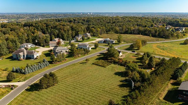 4080 Ironton Lane SW, Rochester, MN 55902