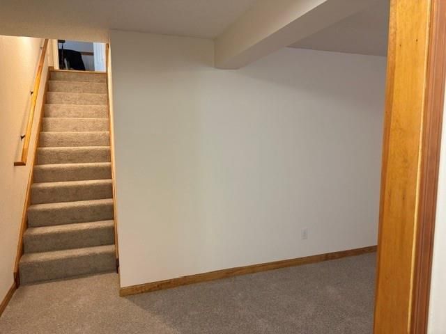 328 NE Greystone Drive, Lee's Summit, MO 64063