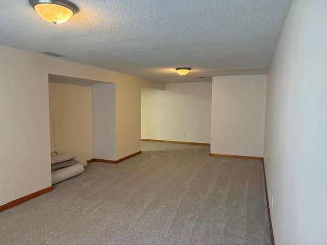 328 NE Greystone Drive, Lee's Summit, MO 64063