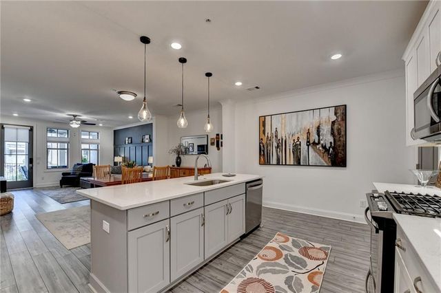 233 Atley Place, Alpharetta, GA 30009