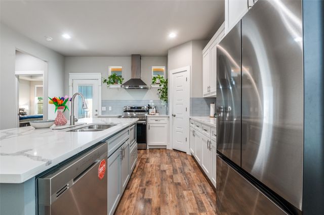 2123 Ramsey Avenue, Dallas, TX 75216