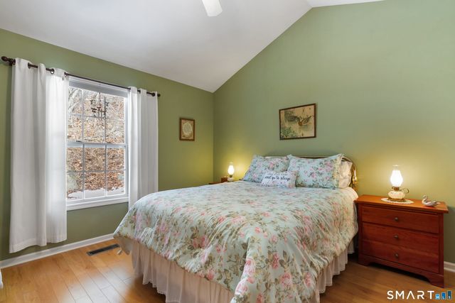 177 Julia Court 177, Newtown, CT 06482