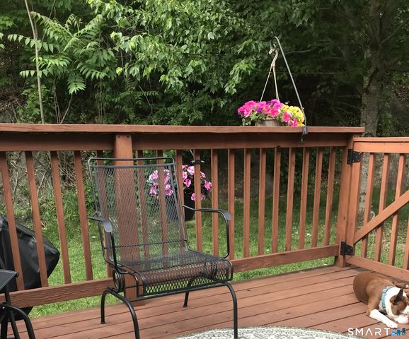 177 Julia Court 177, Newtown, CT 06482