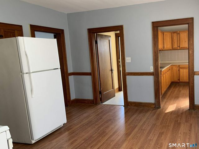 81 Chambers Street, Waterbury, CT 06708