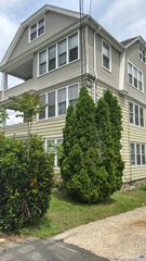 81 Chambers Street, Waterbury, CT 06708