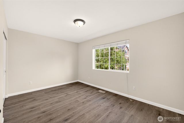 335 NE GRAHAM Avenue, Renton, WA 98059