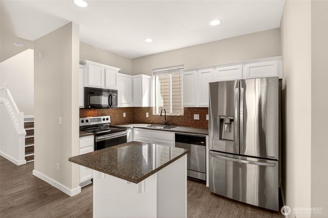 335 NE GRAHAM Avenue, Renton, WA 98059