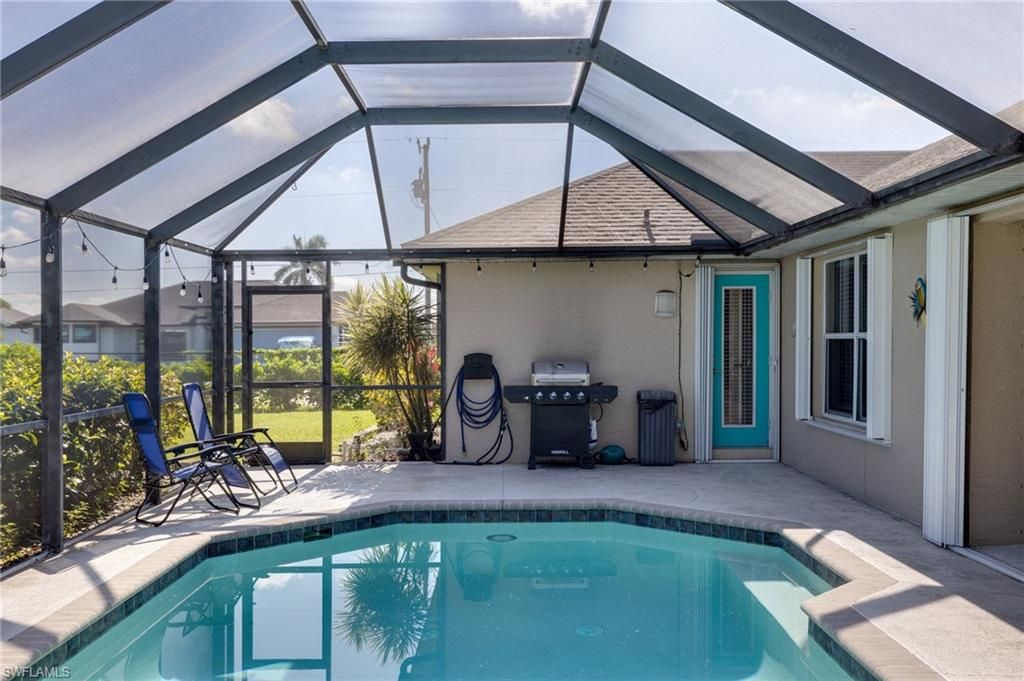 Image 28 of property listing at 201 SW 35th ST, Cape Coral, FL 33914