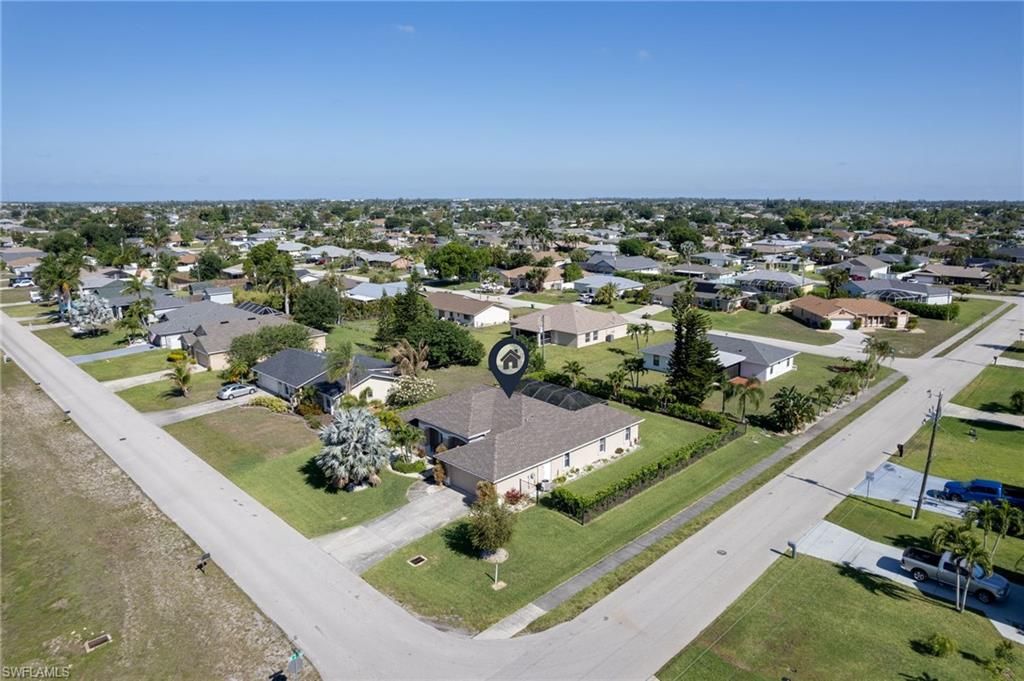 Image 34 of property listing at 201 SW 35th ST, Cape Coral, FL 33914