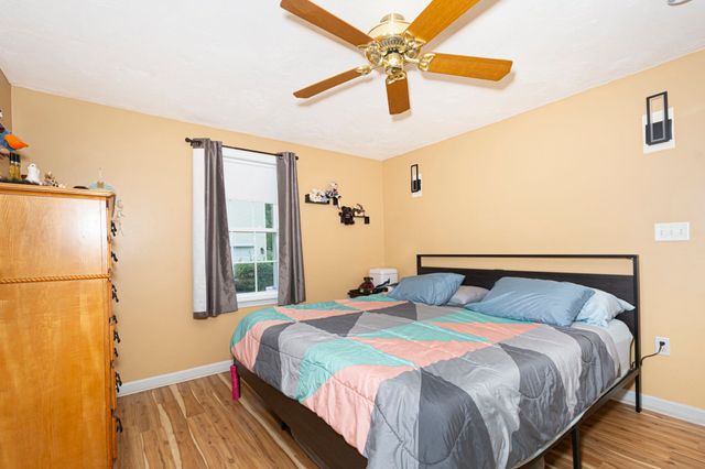 74 Whitetail Cir, Southbridge, MA 01550