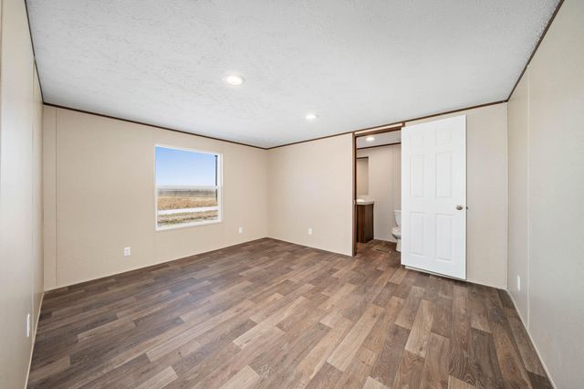 703 Sun Land Circle, Dawson, TX 76639