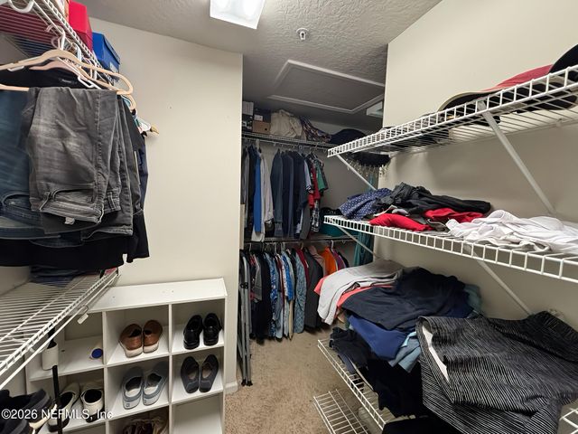 4242 STUDIO PARK Avenue, Jacksonville, FL 32216