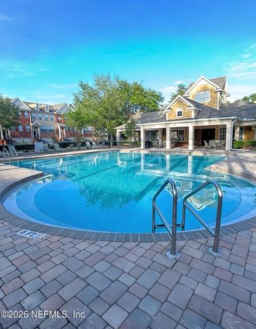 4242 STUDIO PARK Avenue, Jacksonville, FL 32216