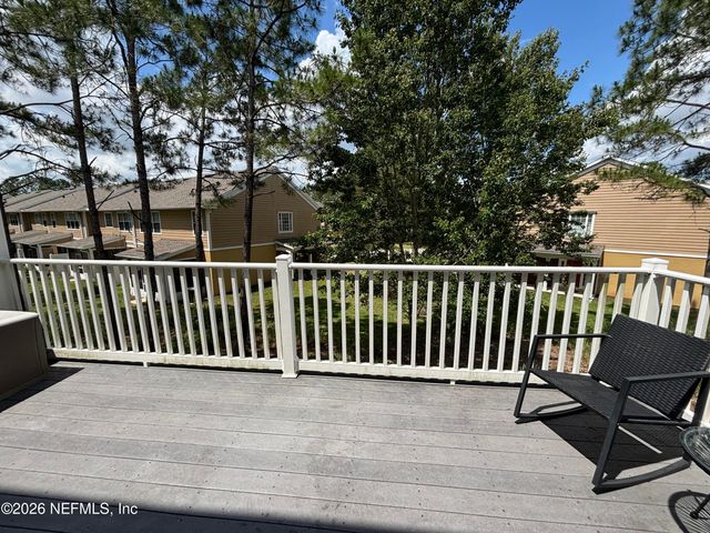 4242 STUDIO PARK Avenue, Jacksonville, FL 32216