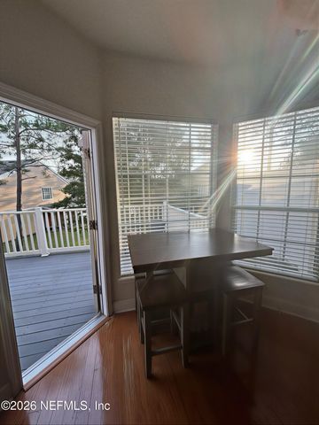 4242 STUDIO PARK Avenue, Jacksonville, FL 32216