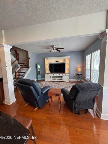 4242 STUDIO PARK Avenue, Jacksonville, FL 32216