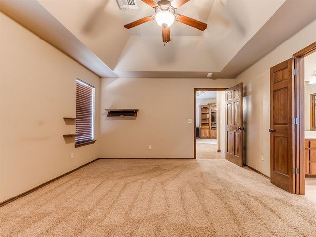 13161 Red Oak Drive, Choctaw, OK 73020