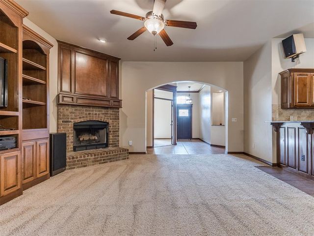 13161 Red Oak Drive, Choctaw, OK 73020