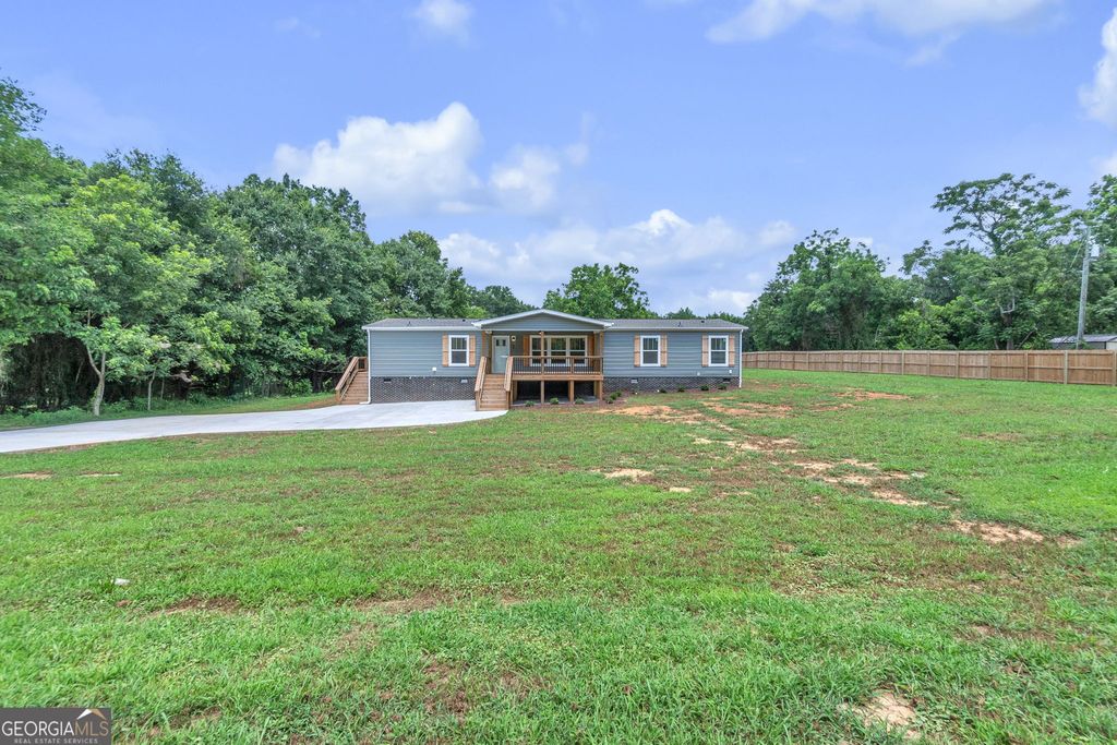 108 Old River Road, Iva, SC 29655