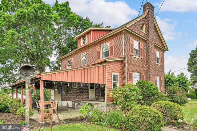 325 REBER ST, Shoemakersville, PA 19555