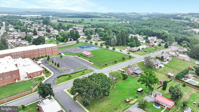 325 REBER ST, Shoemakersville, PA 19555