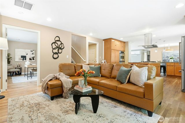 12228 NE 62nd Street, Kirkland, WA 98003