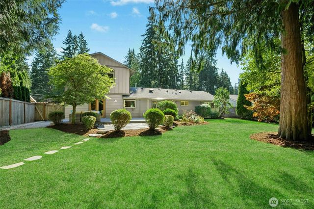 12228 NE 62nd Street, Kirkland, WA 98003