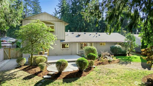 12228 NE 62nd Street, Kirkland, WA 98003