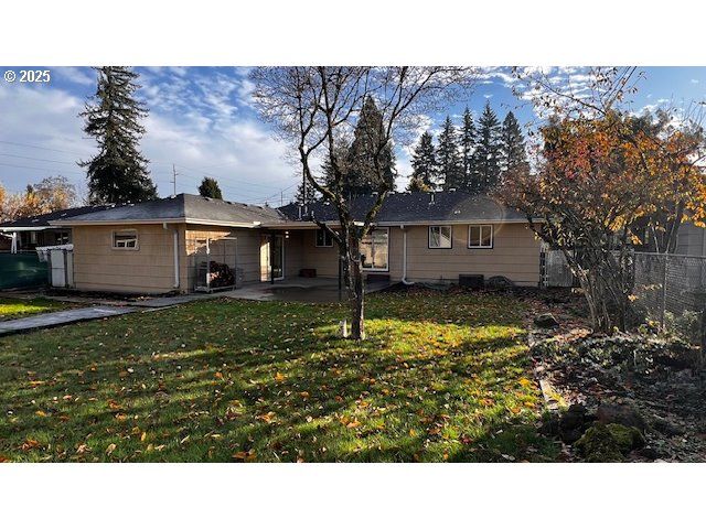 18705 Ne EVERETT Ct, Portland, OR 97230