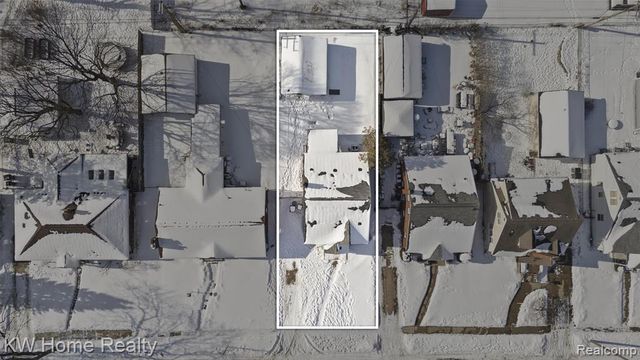 23241 Republic Avenue, Oak Park, MI 48237