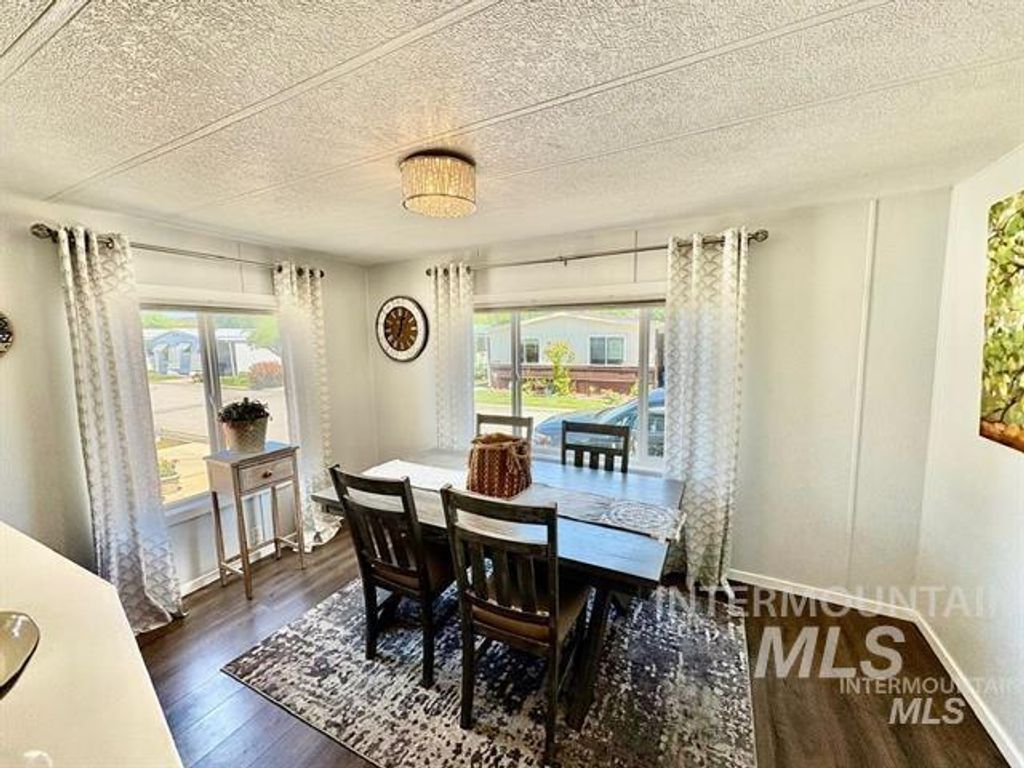 5573 Fairfax Ln, Boise, ID 83714 photo 6
